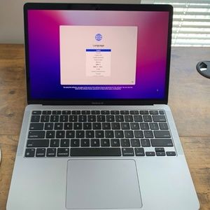 2021 Apple MacBook Air with M1 chip & 256 SSD, 8GB Ram Space Gray 3 Yr Warranty!